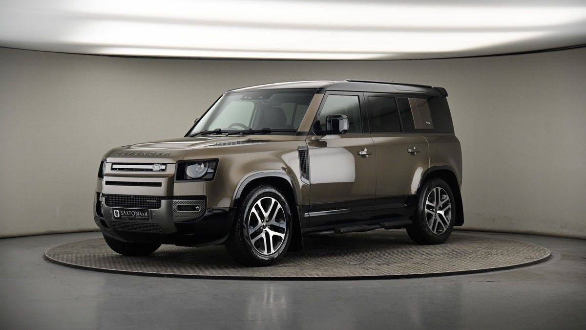 More views of Land Rover Defender 110