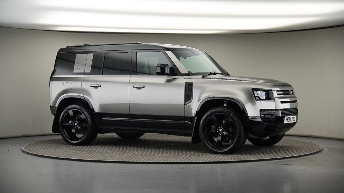 Land Rover Defender 110 Urban Image 11