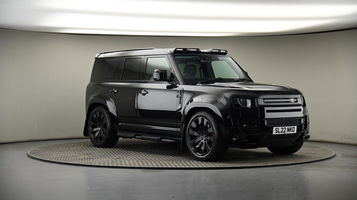 More views of Land Rover Defender 110