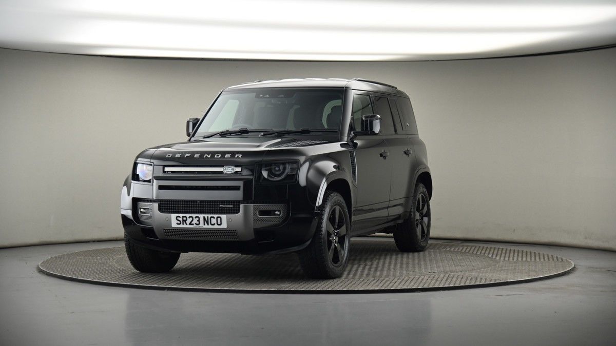 More views of Land Rover Defender 110