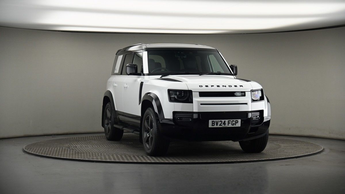 More views of Land Rover Defender 110