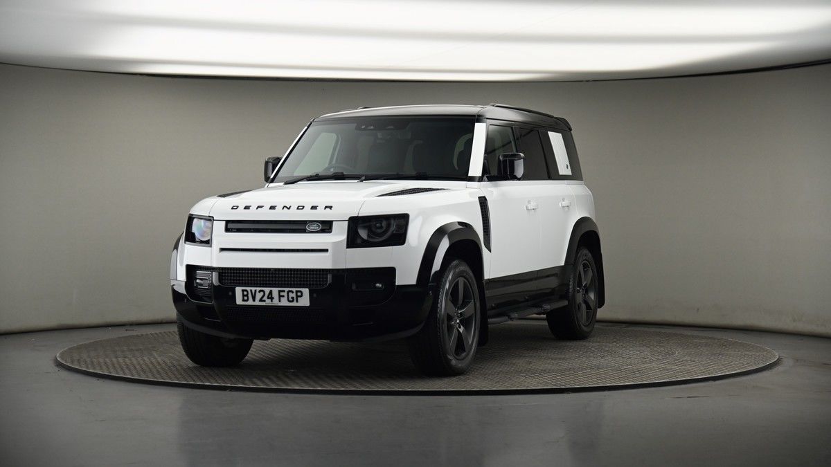 More views of Land Rover Defender 110