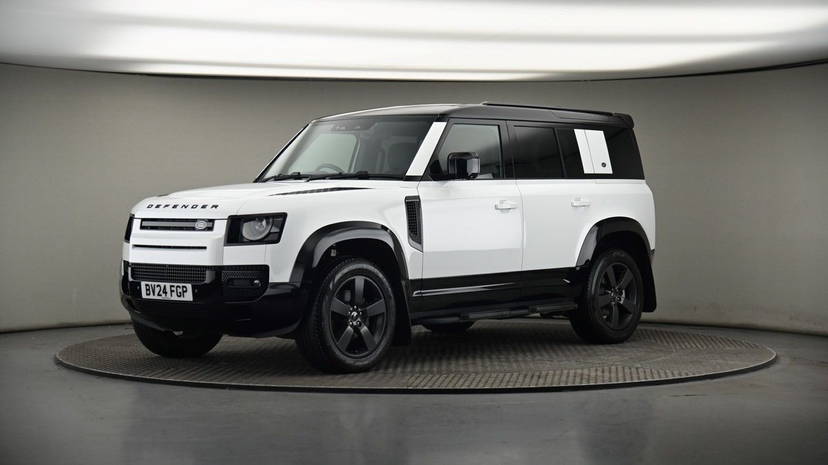 More views of Land Rover Defender 110