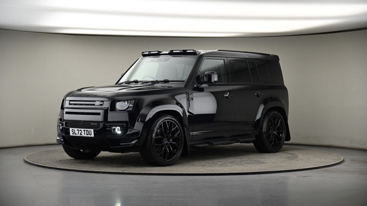 More views of Land Rover Defender 110