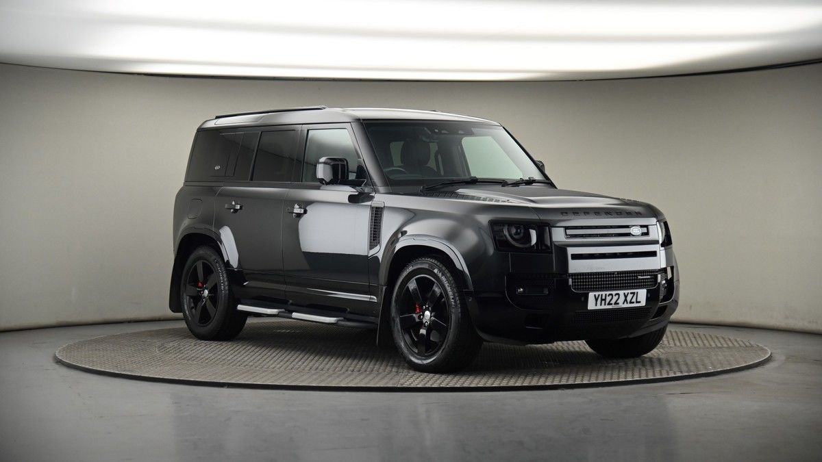 More views of Land Rover Defender 110