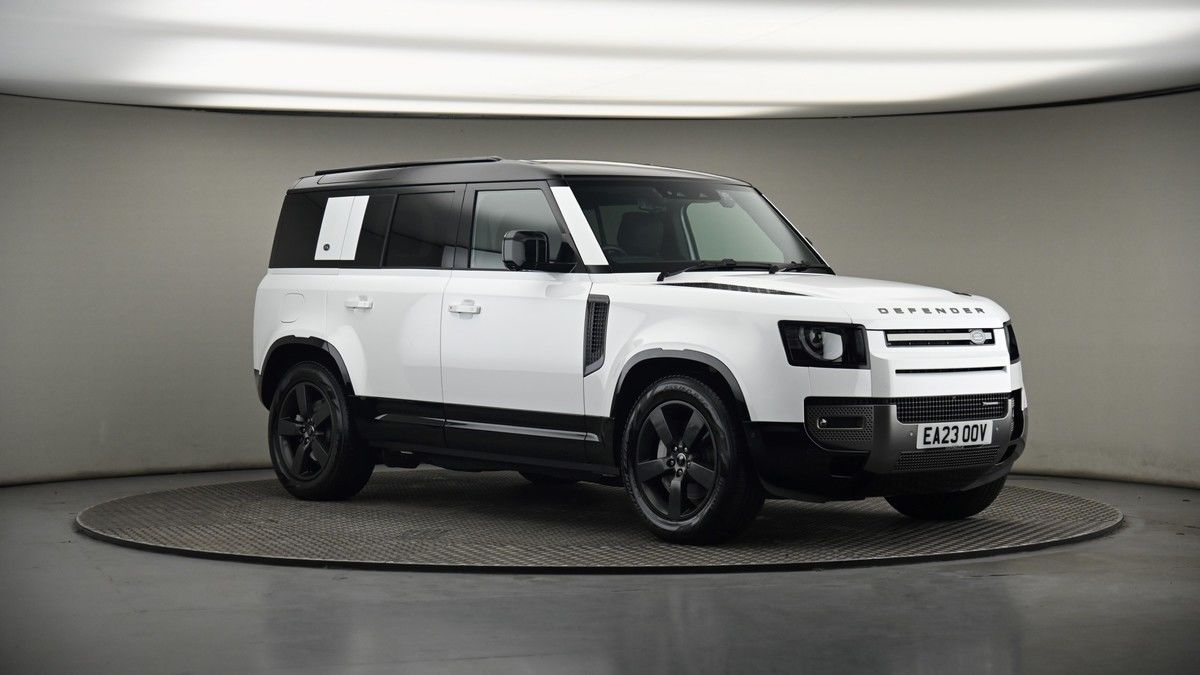 More views of Land Rover Defender 110