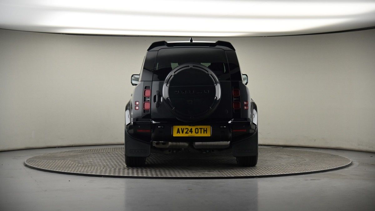 Land Rover Defender 110 Urban Image 17