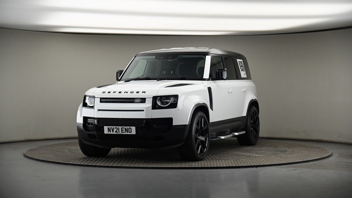 More views of Land Rover Defender 110