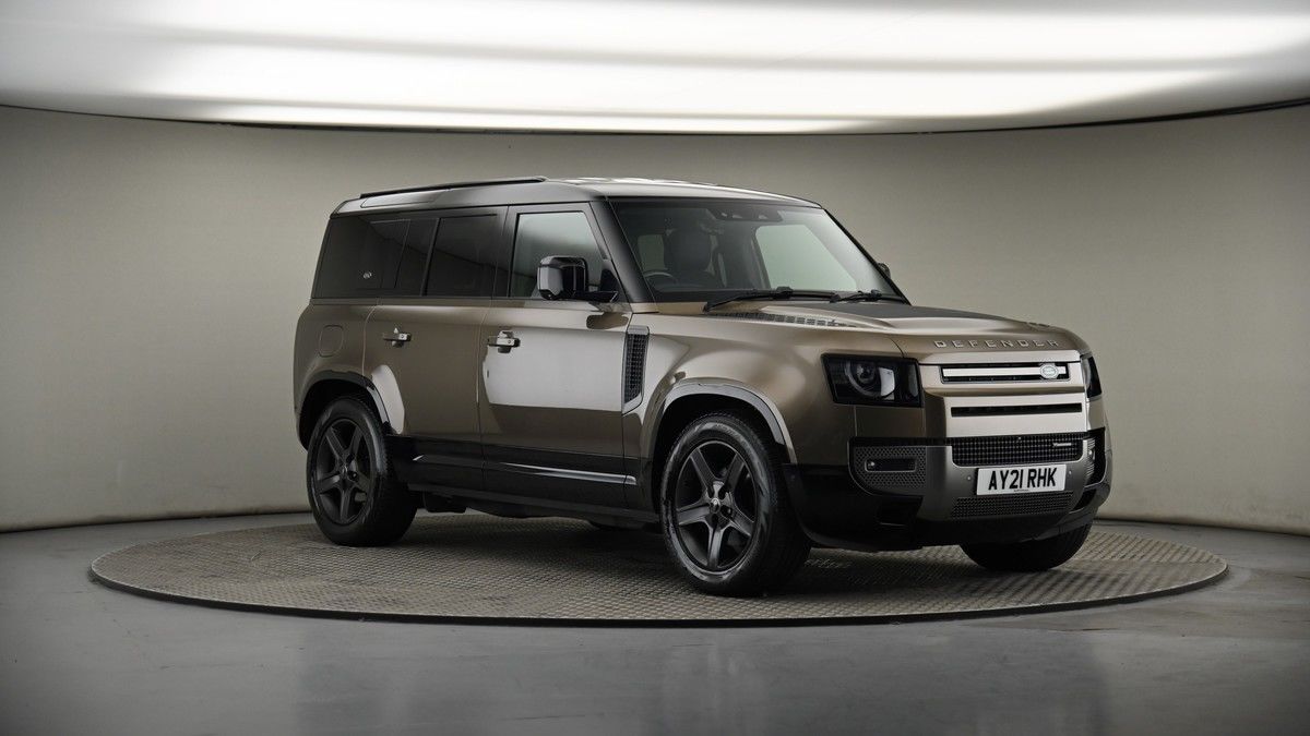 More views of Land Rover Defender 110