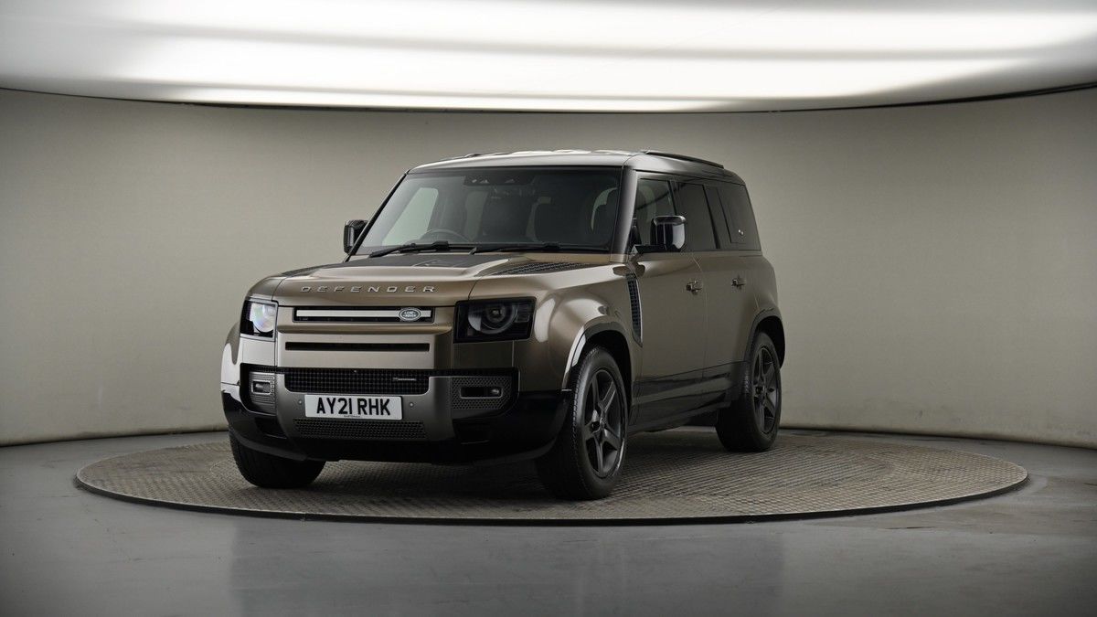More views of Land Rover Defender 110