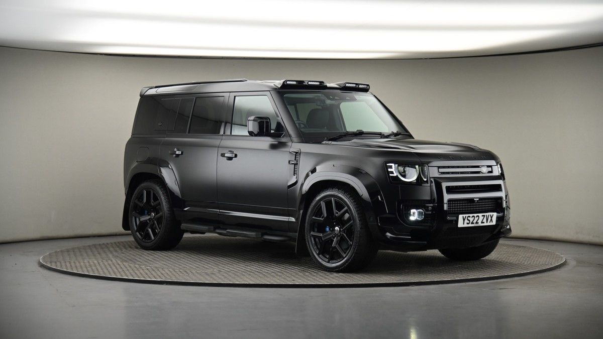 More views of Land Rover Defender 110