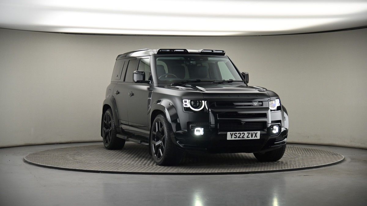 More views of Land Rover Defender 110