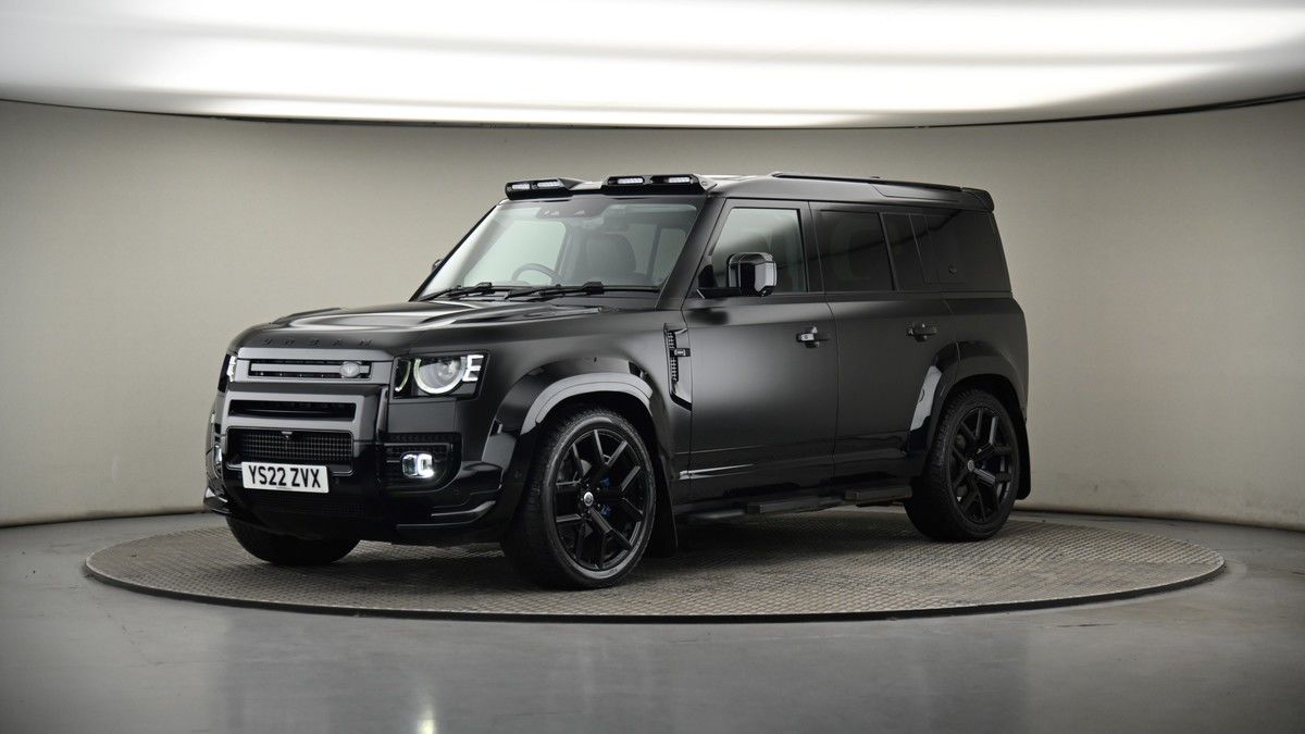 More views of Land Rover Defender 110