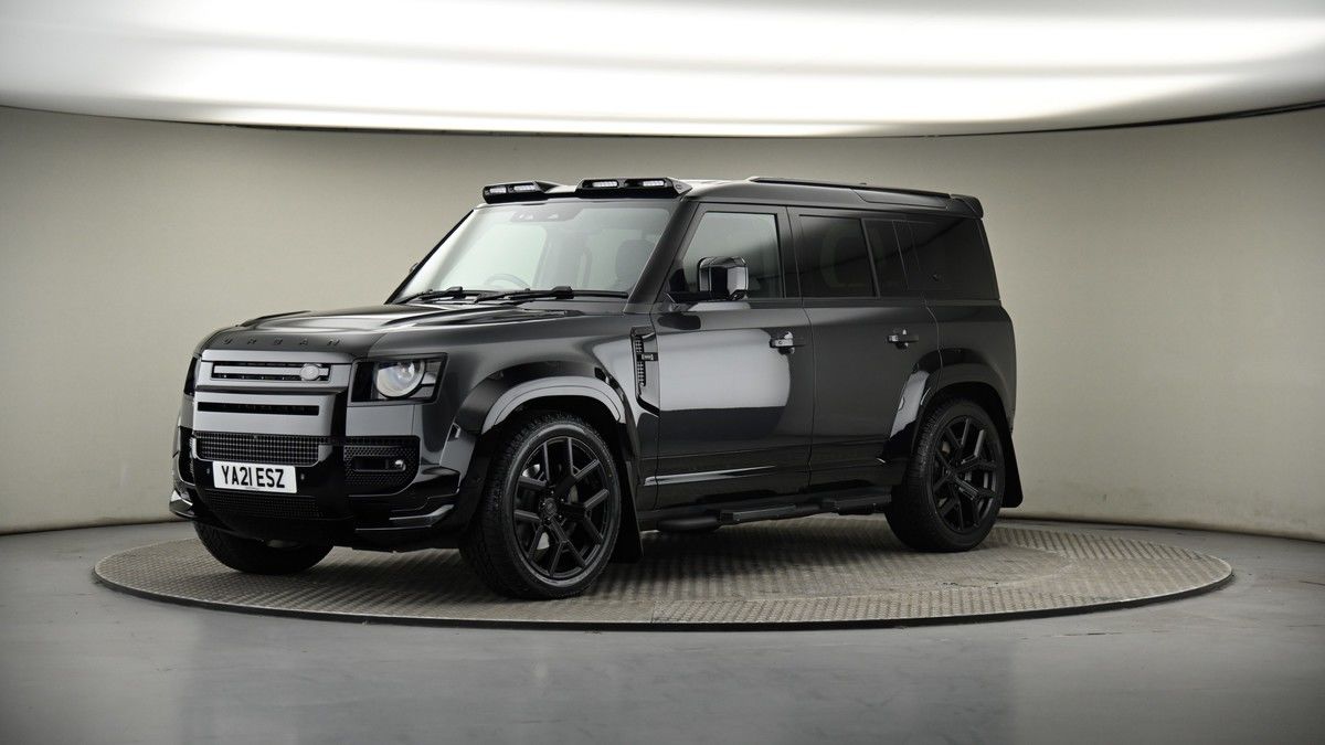 More views of Land Rover Defender 110