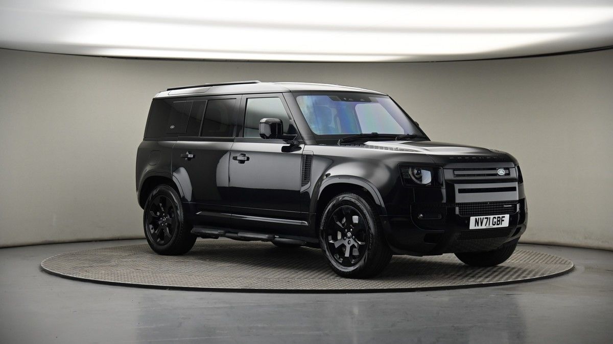 More views of Land Rover Defender 110