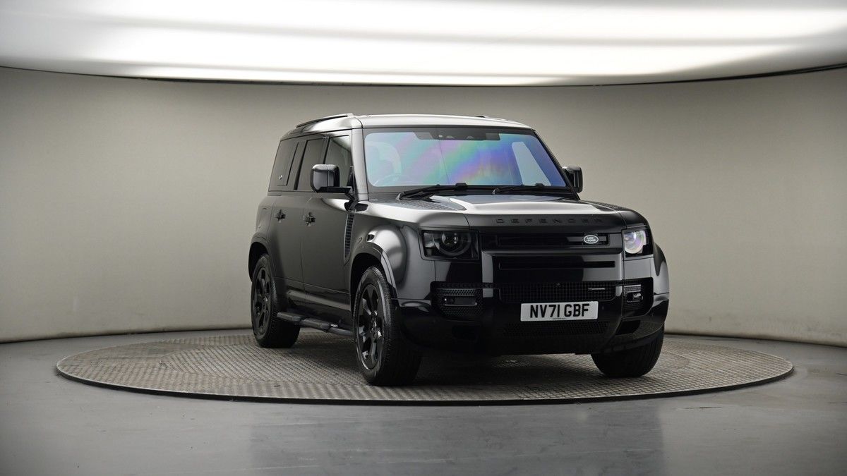 More views of Land Rover Defender 110