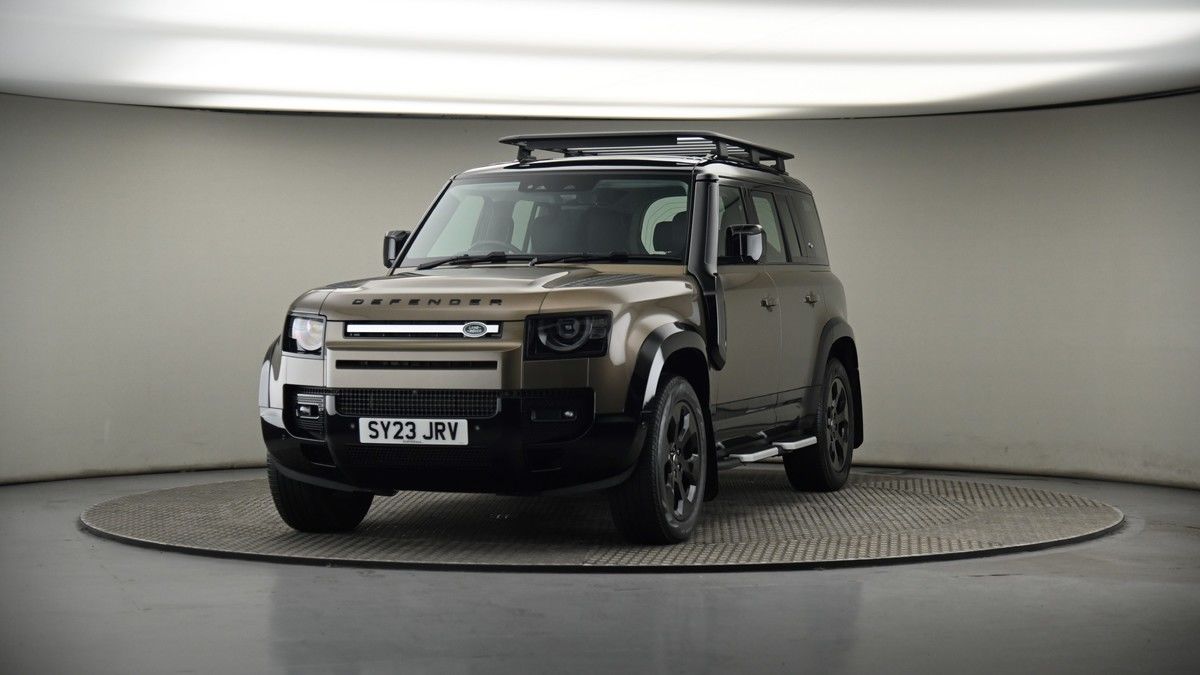 More views of Land Rover Defender 110