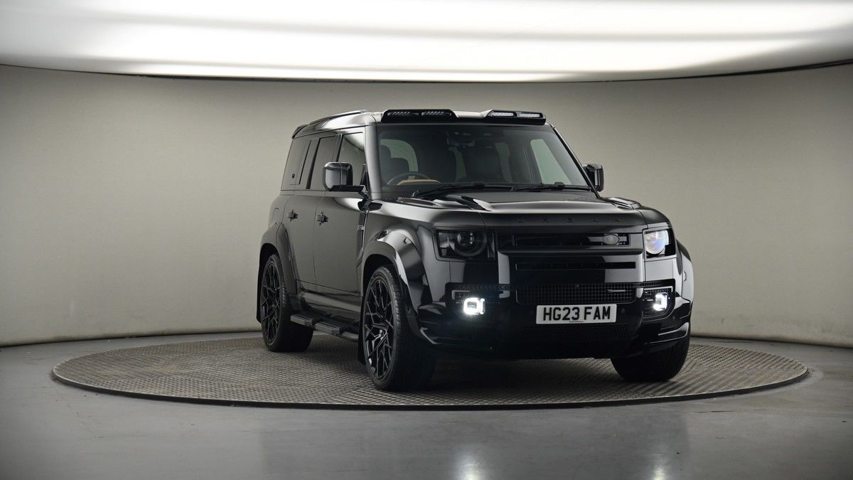 More views of Land Rover Defender 110