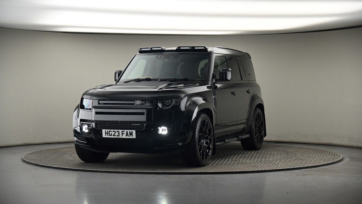 More views of Land Rover Defender 110