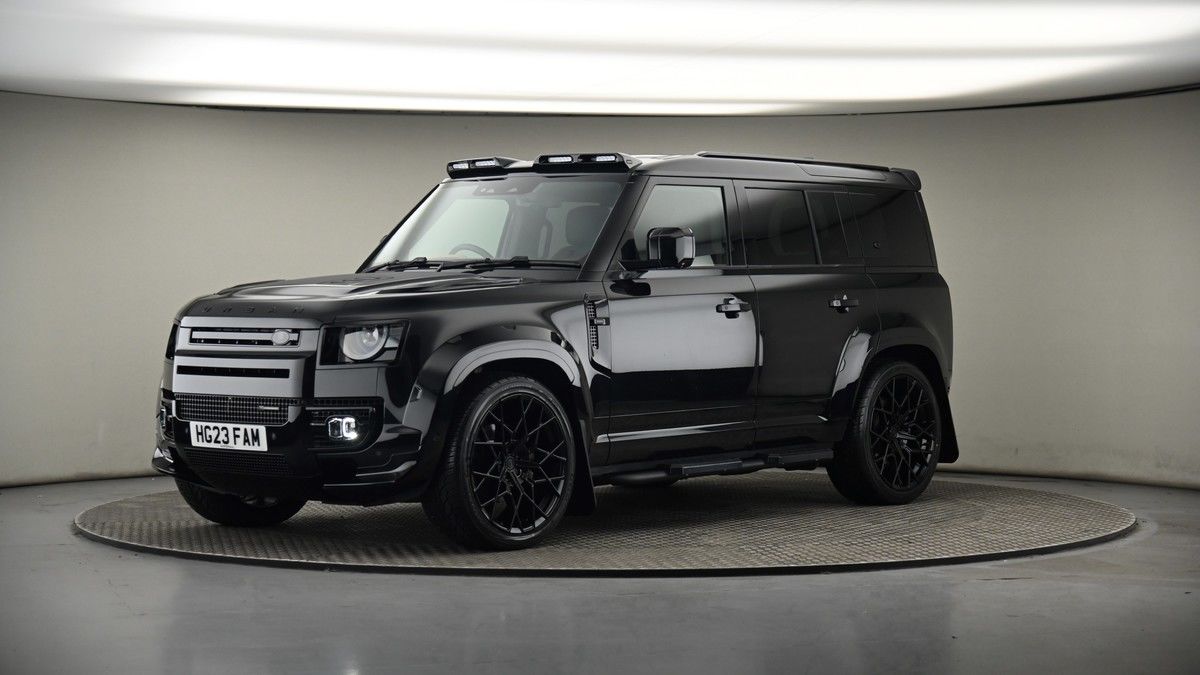 More views of Land Rover Defender 110