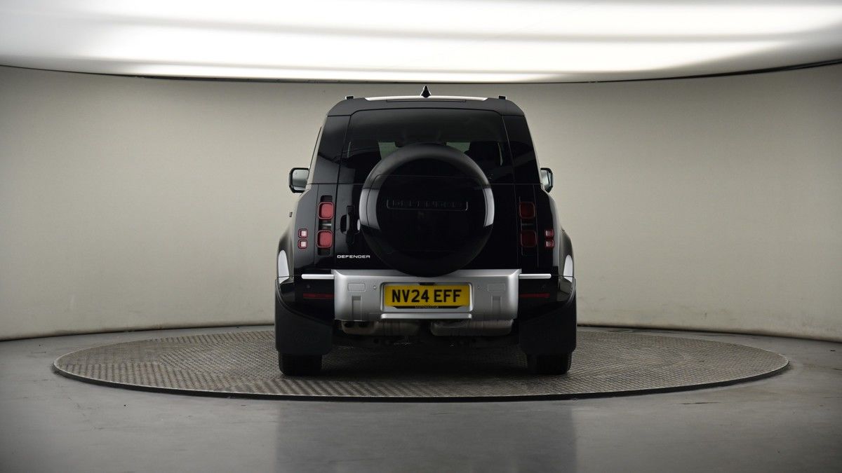 Land Rover Defender 110 Urban Image 17
