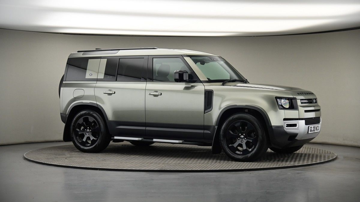 Land Rover Defender 110 Image 6