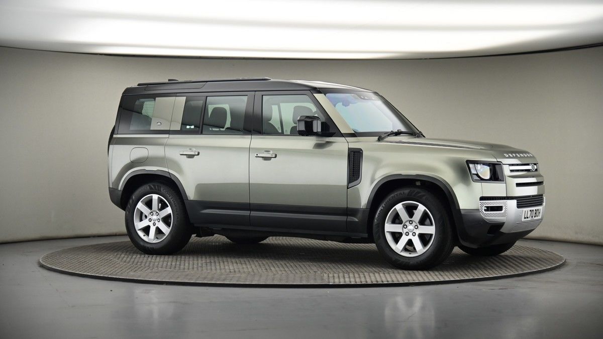 Land Rover Defender 110 Image 6
