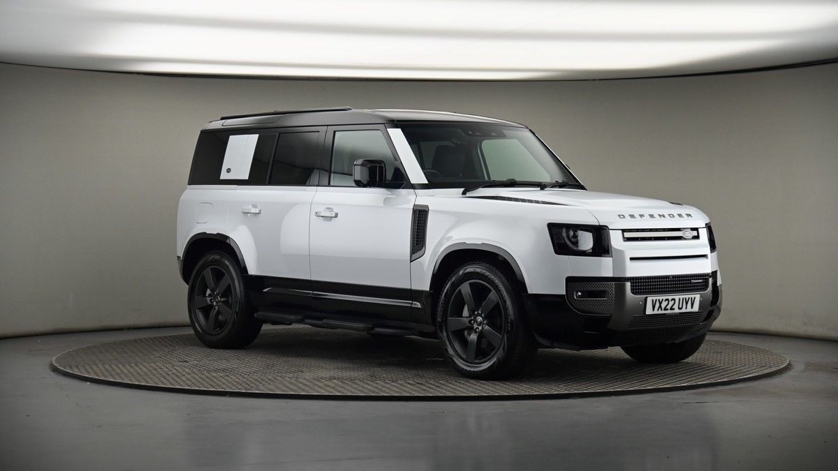 More views of Land Rover Defender 110