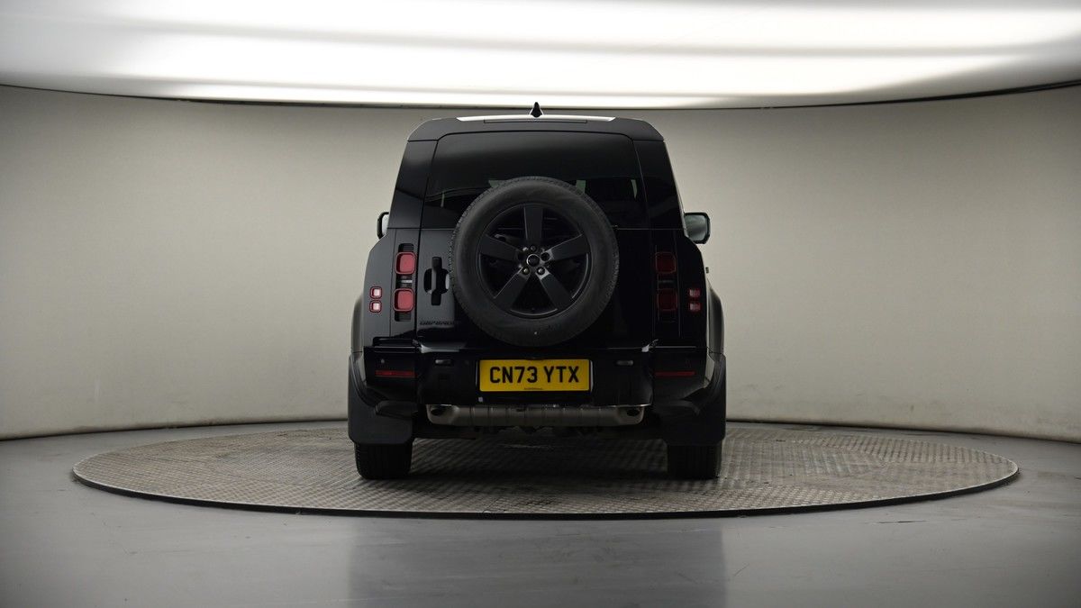 Land Rover Defender 130 Urban Image 14