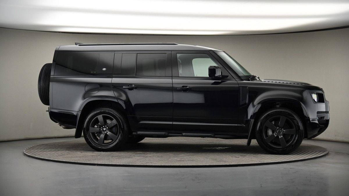 More views of Land Rover Defender 130