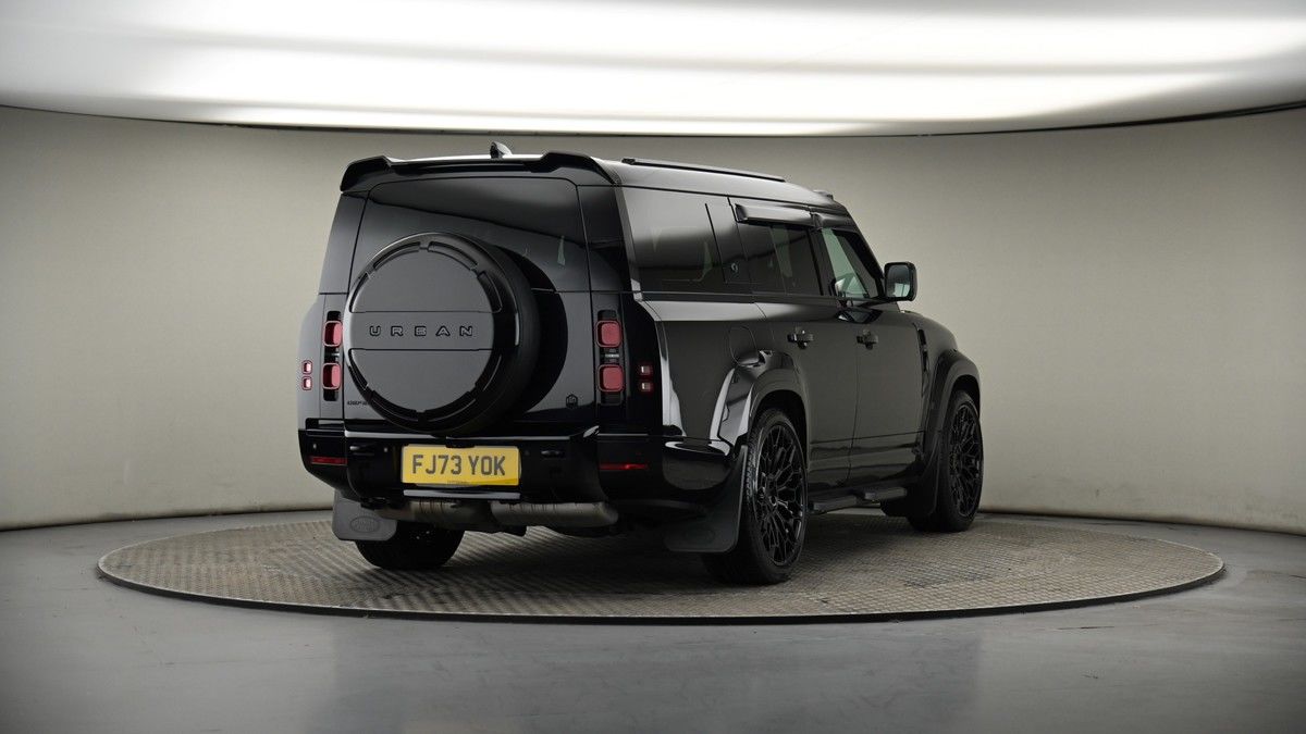 More views of Land Rover Defender 130