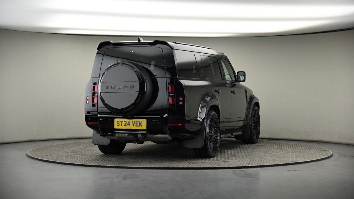 More views of Land Rover Defender 130