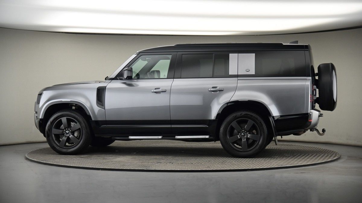 More views of Land Rover Defender 130