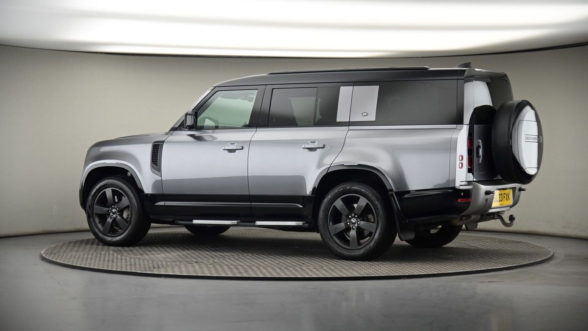 More views of Land Rover Defender 130
