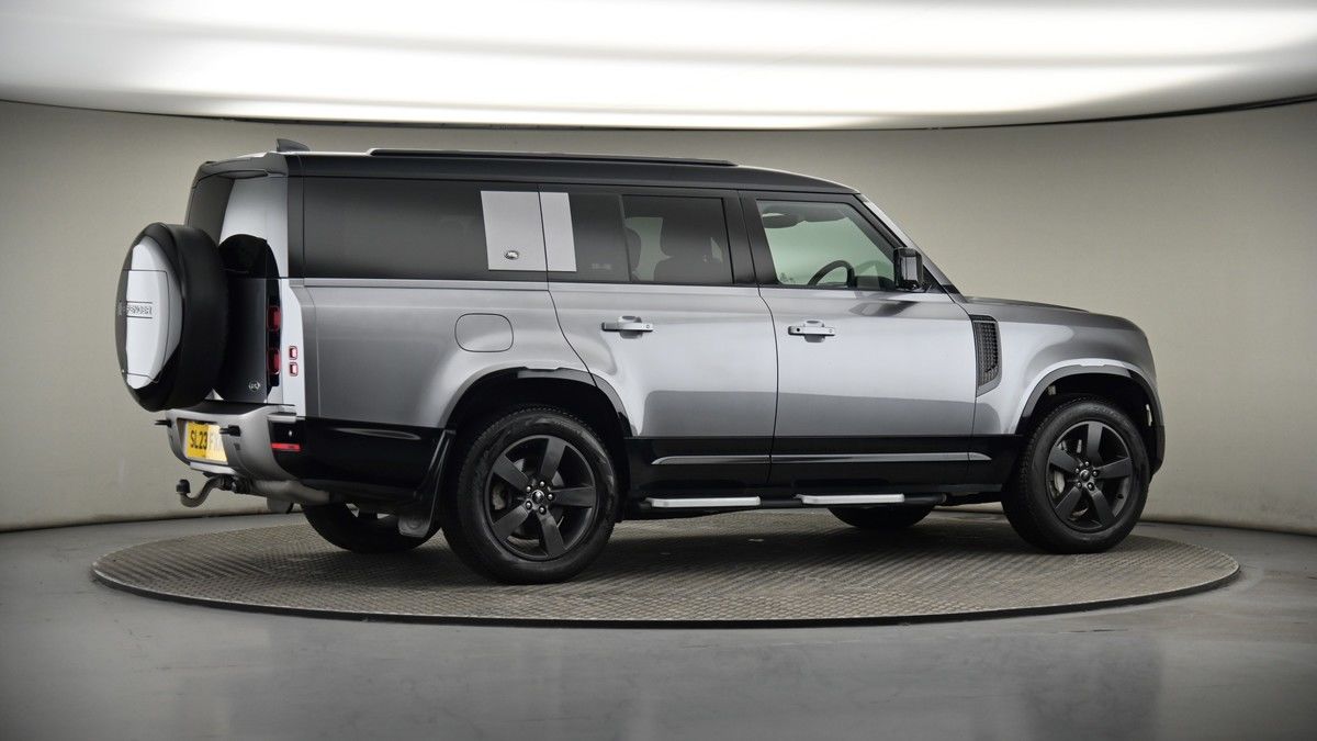 More views of Land Rover Defender 130