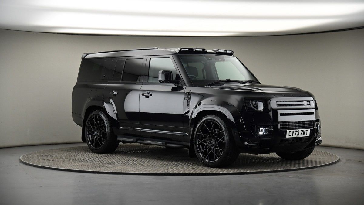 More views of Land Rover Defender 130
