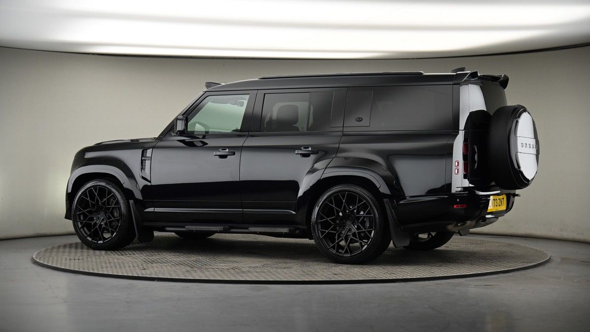 More views of Land Rover Defender 130