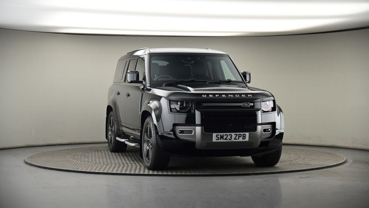 More views of Land Rover Defender 130