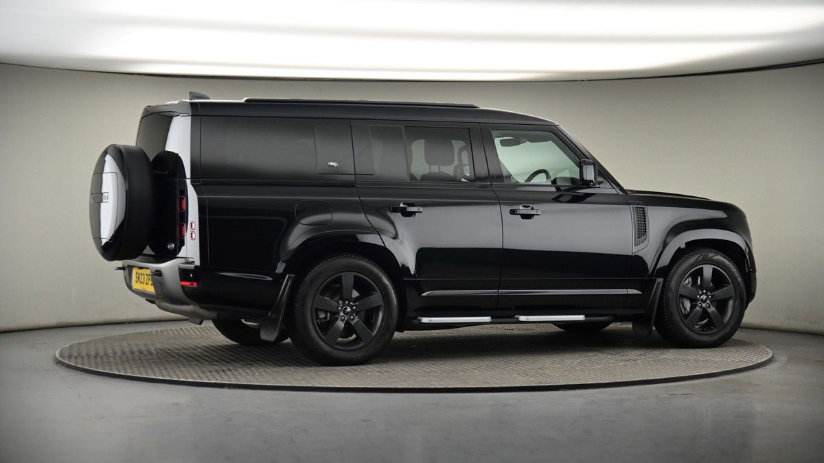 More views of Land Rover Defender 130