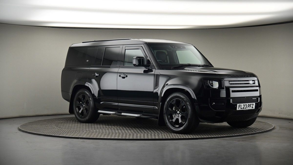 More views of Land Rover Defender 130