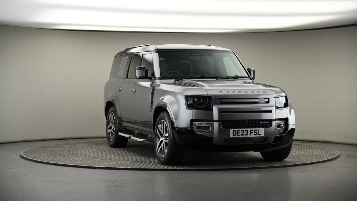 More views of Land Rover Defender 130