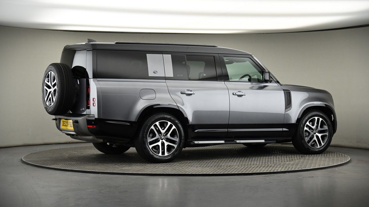 More views of Land Rover Defender 130