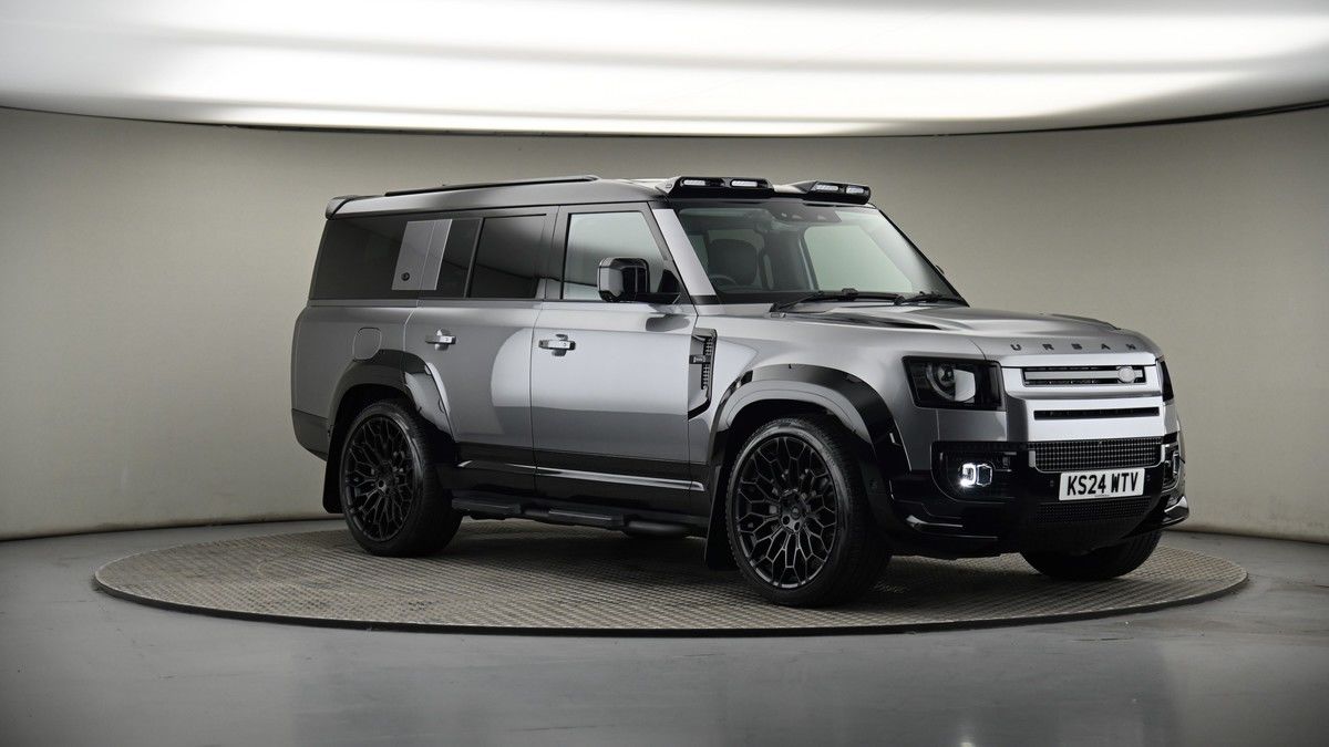 More views of Land Rover Defender 130