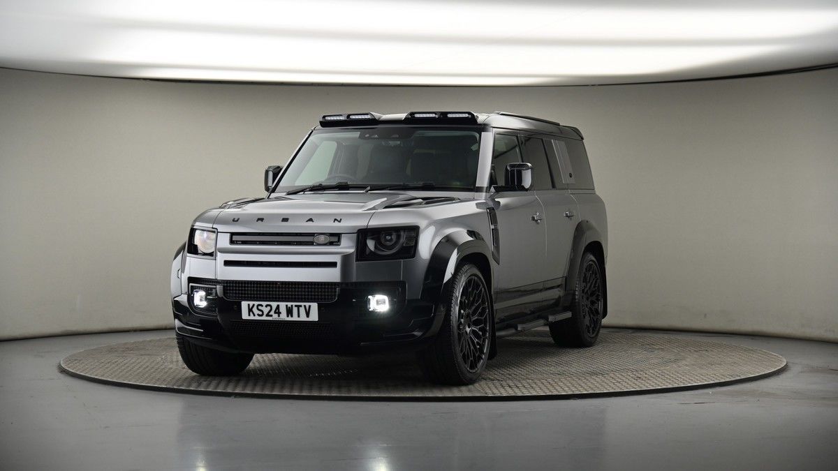 More views of Land Rover Defender 130