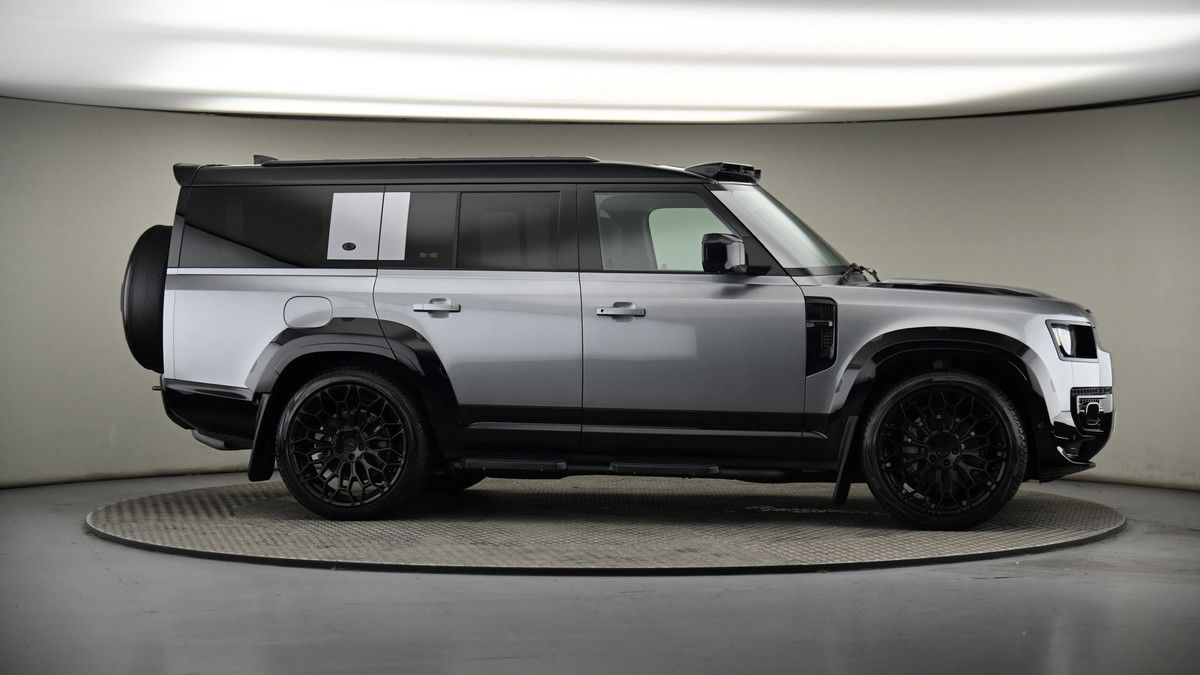 More views of Land Rover Defender 130