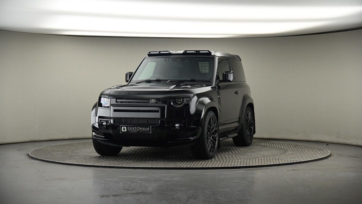 More views of Land Rover Defender 90