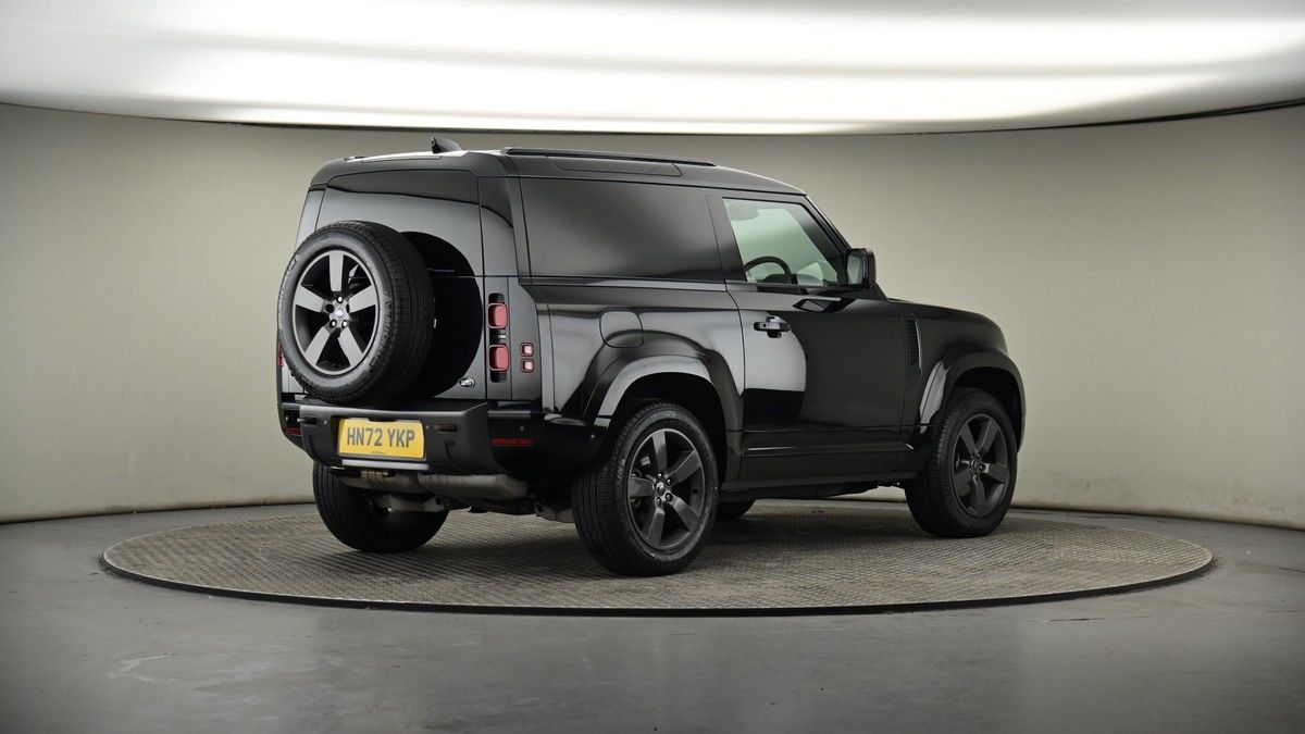 Land Rover Defender 90 Image 4