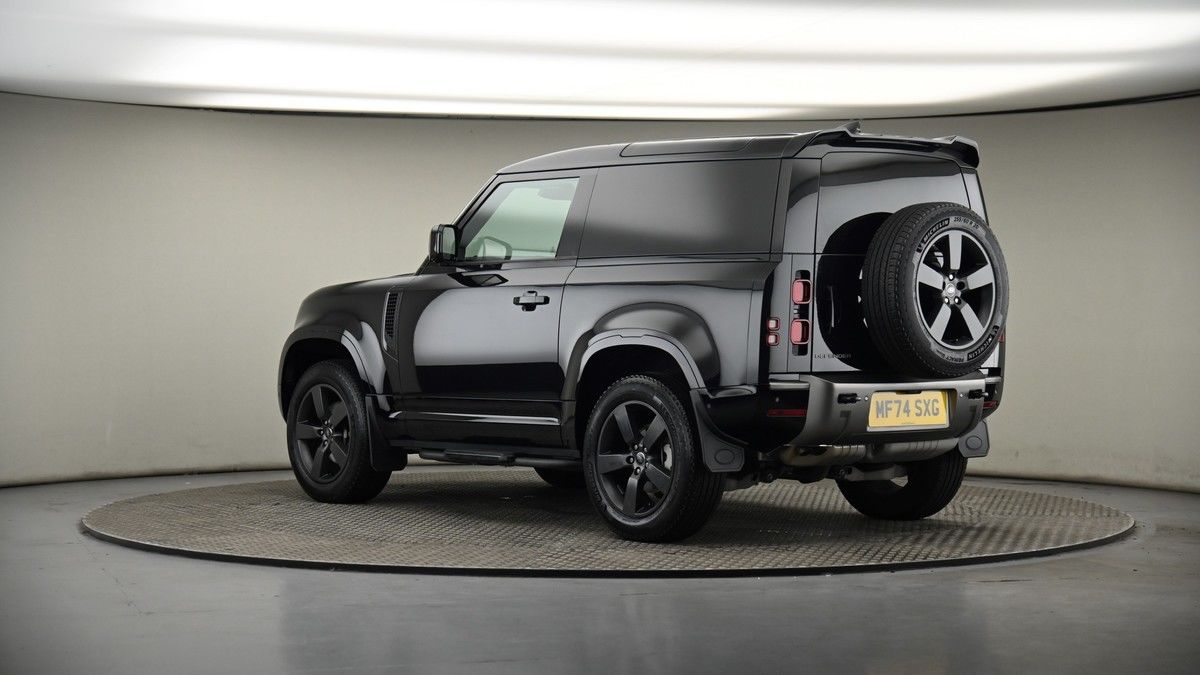 More views of Land Rover Defender 90