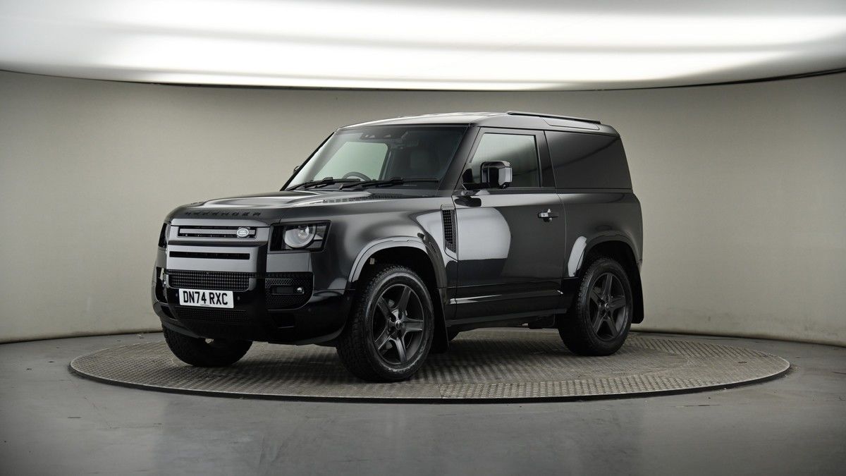 More views of Land Rover Defender 90