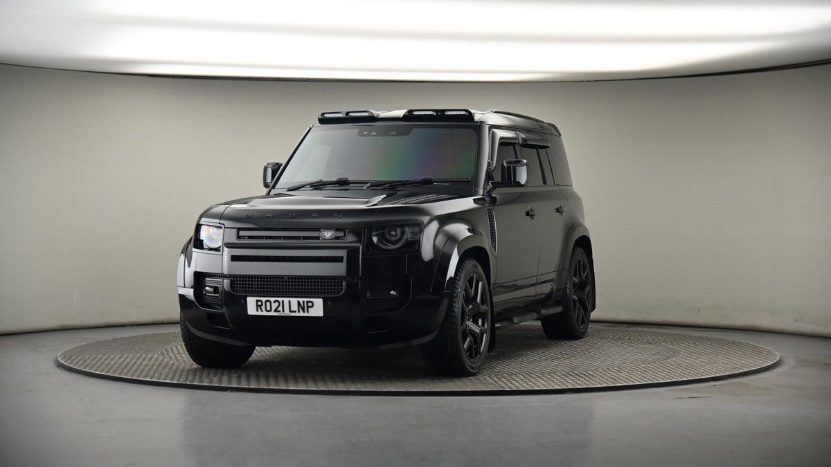 More views of Land Rover Defender 110